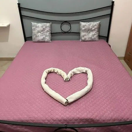 Fra Il Centro E Il Mare Daire Avola