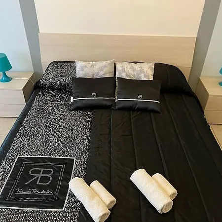 Fra Il Centro E Il Mare Daire Avola