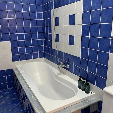 Lägenhet Fra Il Centro E Il Mare *