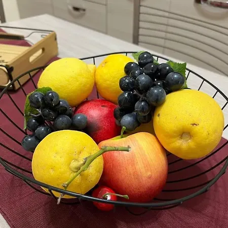 Fra Il Centro E Il Mare * Avola