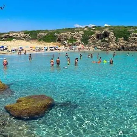 Fra Il Centro E Il Mare Lägenhet