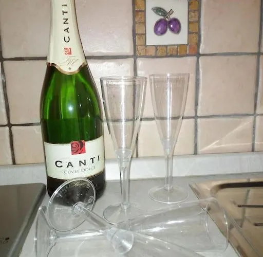 Fra Il Centro E Il Mare Avola