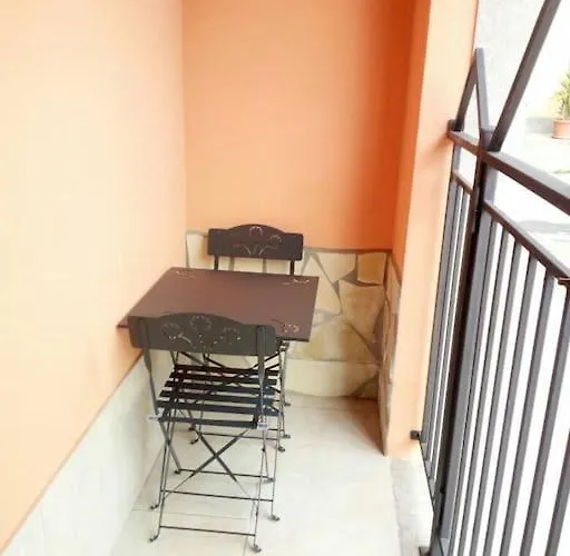 Fra Il Centro E Il Mare Apartamento Avola